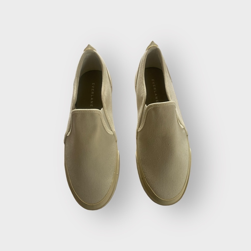 Everlane Slip On Sneaker Womens 7 Beige Canvas Minimalist Platform Flat Shoes‎